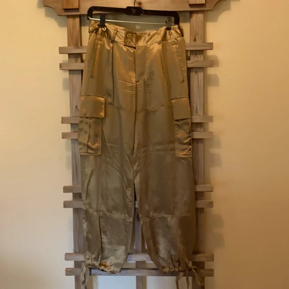 Cargo pants - Picture 1 of 2